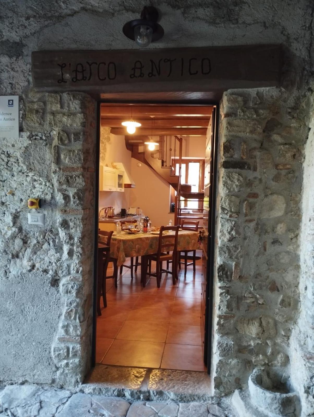 L'Arco Antico Bed & Breakfast Casalbuono Ngoại thất bức ảnh